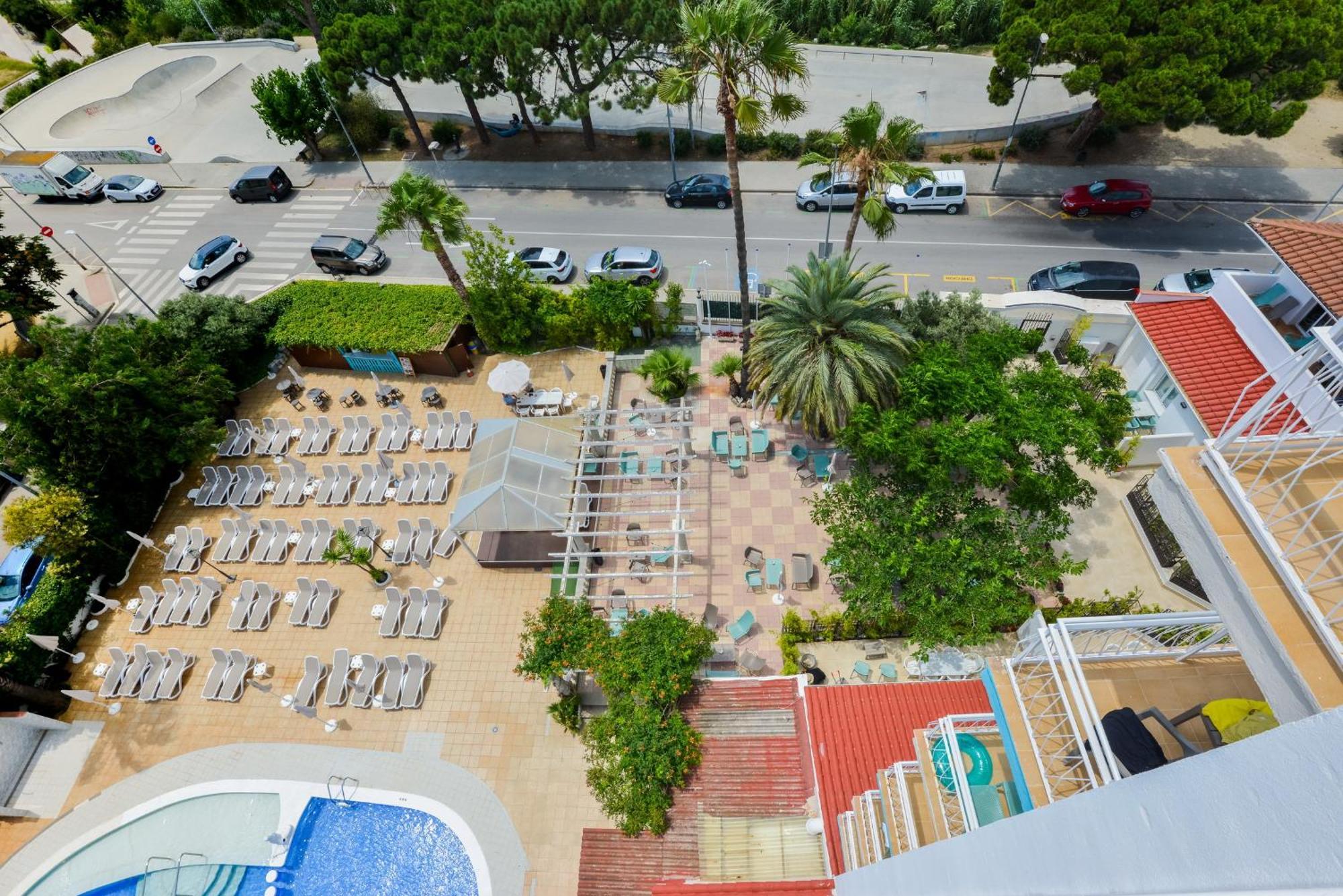 Bamblue Boutique Apartments ปิเนดาเดมาร์ ภายนอก รูปภาพ